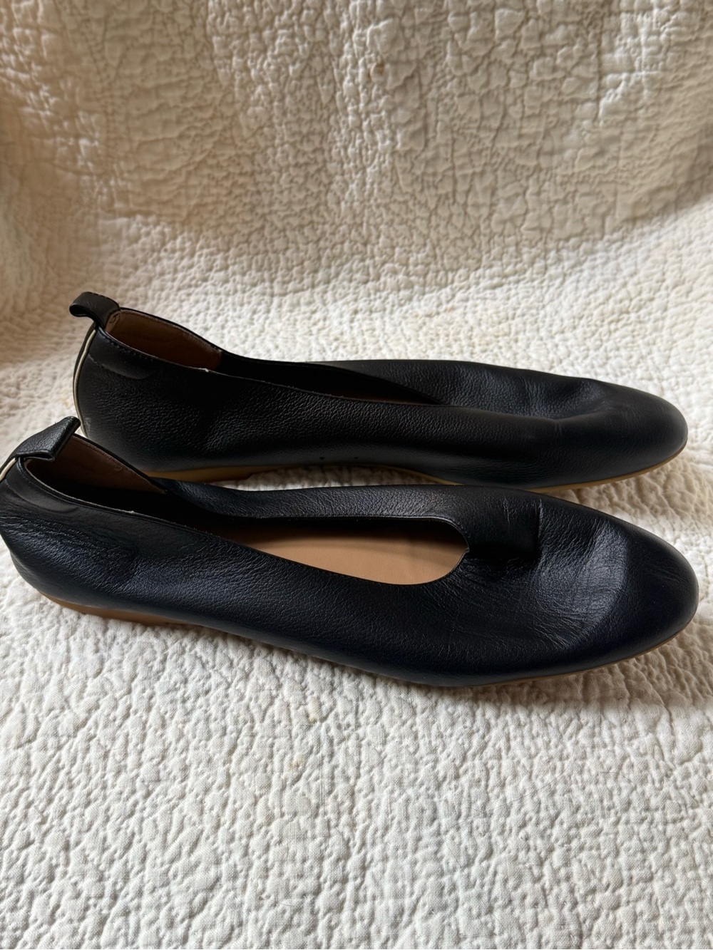 Everlane Black Leather Ballet Flats Size 10.5 Minimalist Slip On Shoes